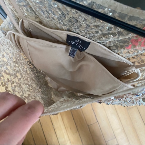 Adrianna Papell Cream and Tan Sequin Halter Mini Dress size 10 - Picture 5 of 7